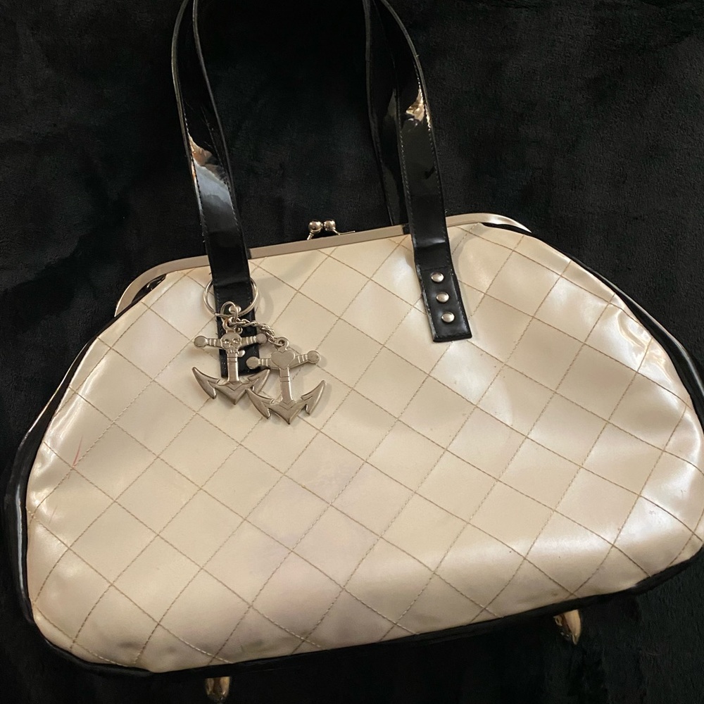 Lux de ville purse